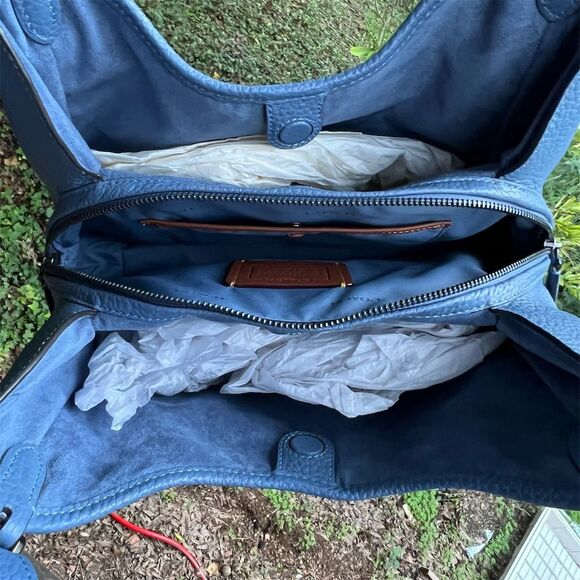 COACH Lori Shoulder Bag Pebbled Leather C4824 Gunmetal/Washed Chambray Blue NWT - Picture 6 of 10